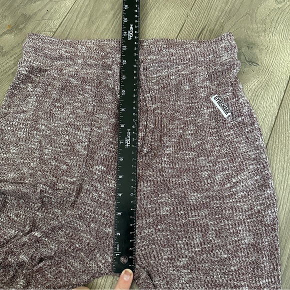 Gymshark Slounge Leggings Size Medium - Picture 9 of 12